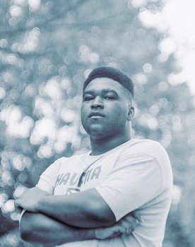 Ricardo Jarret as Ricky Havana