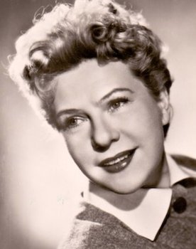 Fita Benkhoff as Angelina