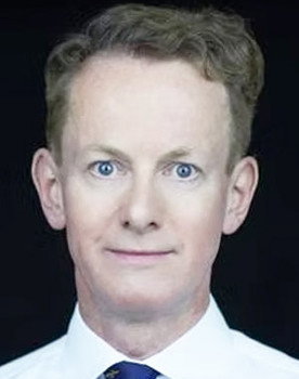 Richard Stirling as Stevie