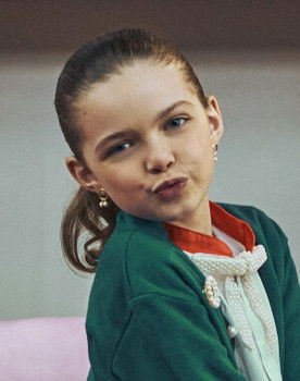 Mari Campolongo as Sabina