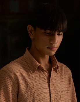 Andre Miguel as Marvs