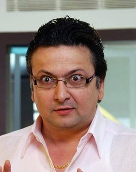Bharat Kaul as Rajesh Arora