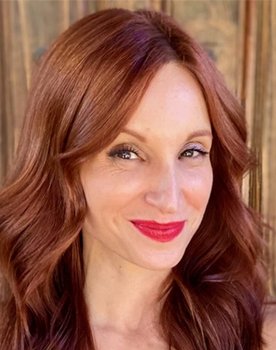 Nicola Graham