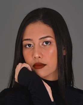 Raiany Simões as 
