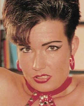Teeny Exzesse 21: Glühende Kitzler