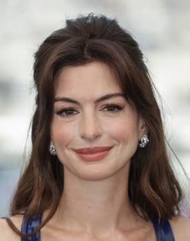 Anne Hathaway