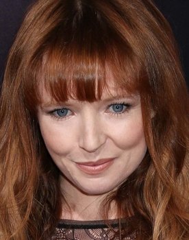 Stef Dawson Photo