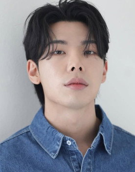 Baek Kang-yoon