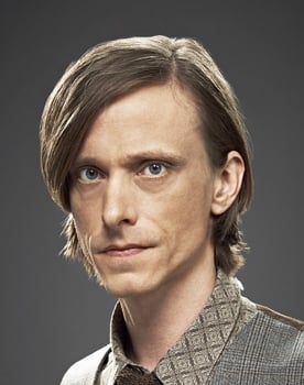 Mackenzie Crook as 