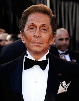 Valentino Garavani as Self