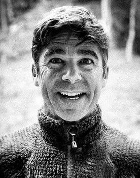 Bertrand Roche as Self