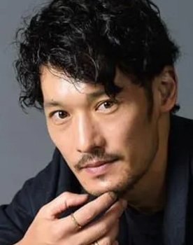 Yasushi Fuchikami as Issei  Shiraishi