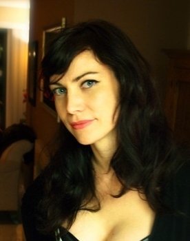 Siolo Thompson as Marian Moore