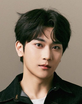 Ma Xiaofan as Xiao Ji