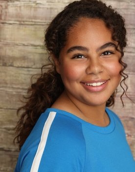 Isabella Bennett as Britney