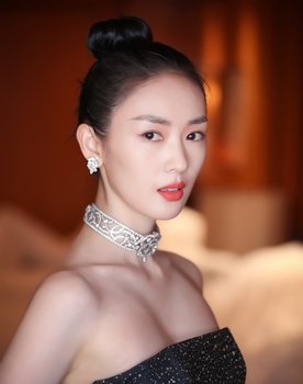 Tong Yao as 