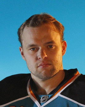 Antti Niemi as Antti Niemi