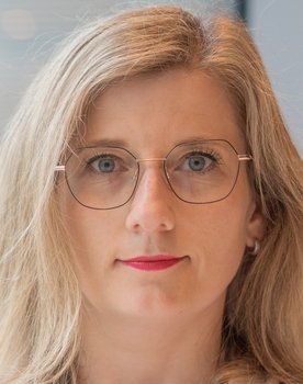 Kristine Lütke as Self (Archive Footage)