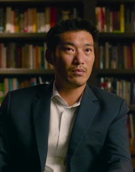 Thanathorn Juangroongruangkit as Self