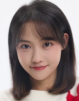 Gong Fangni as Tang Guo