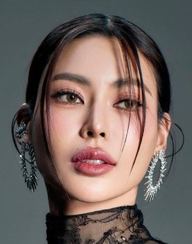 ศรัณย์รัชต์ เผือกพิพัฒน์