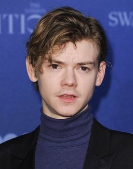 Thomas Brodie-Sangster as Arthur Hawkins