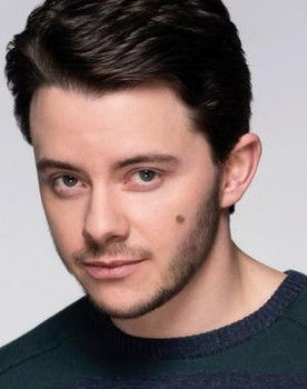 Serge Mensink as Tobias