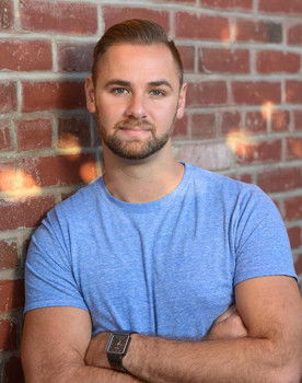 Shane Alexander as Andre