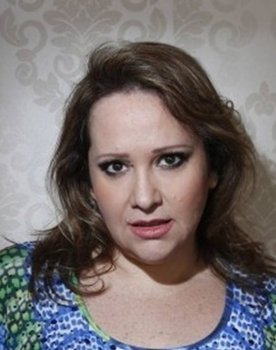 Gottsha as Crecilda Duarte