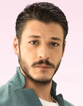 Kubilay Aka as Batur Karanlık