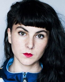 Anna Cazenave Cambet