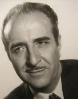 Carlos Montalbán as Luís Agrandi