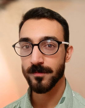 Sina Beizavi as Mr. Devil