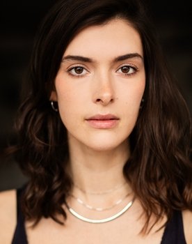 Laura Buchanan as Betty