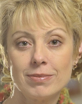 Olga Feofanova as Antonina Semenovna