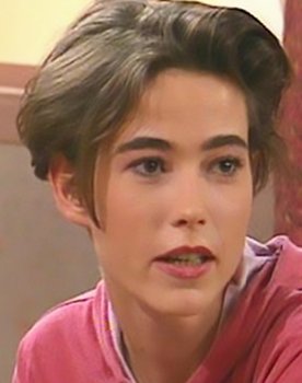 Karine Lollichon as Nathalie Gommez