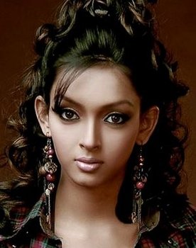 Pooja Salvi as Nandini Patel