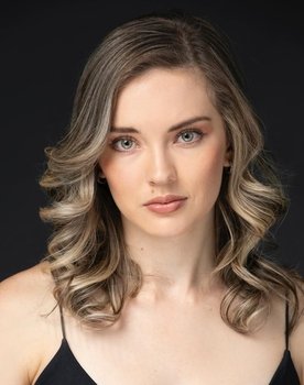 Jessica Jiménez as Renata