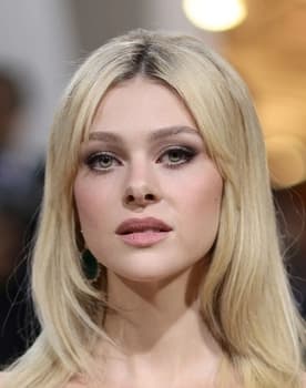 Nicola Peltz Beckham as Marley Meyers