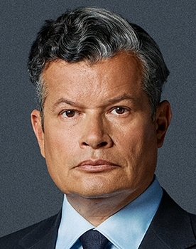 Felipe Bianchi as History Professor