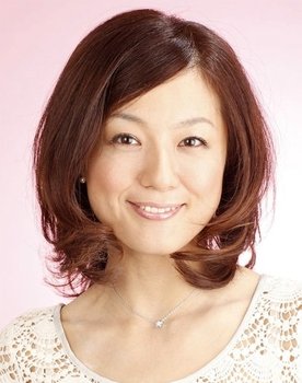 Yumi Kakazu Photo