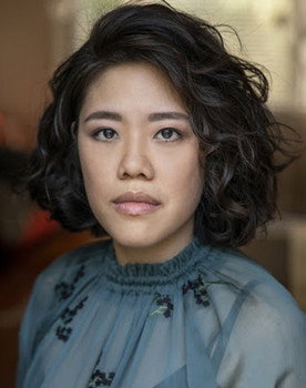 Jen Huang as Beth