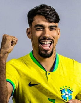 Lucas Paquetá as Himself