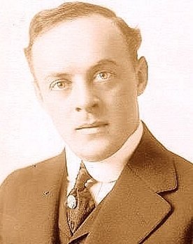 Wally Van as Young Lover, Tom Craig
