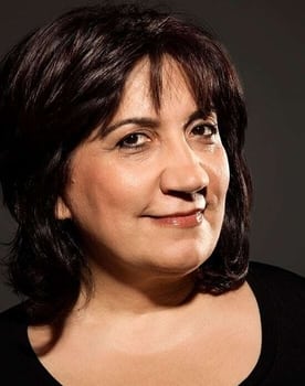 Füsun Demirel as 