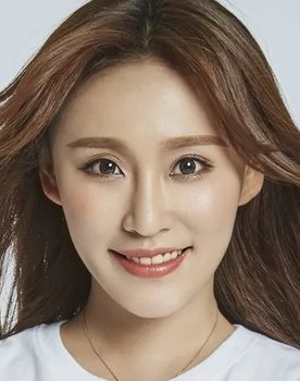 Mei Nisha as Shi Ailu