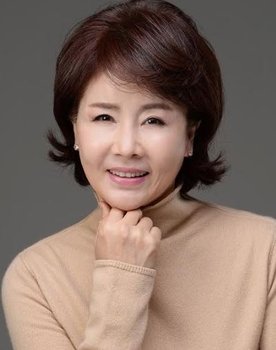 Eun-Sook Sunwoo