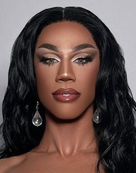 Naomi Smalls as Self