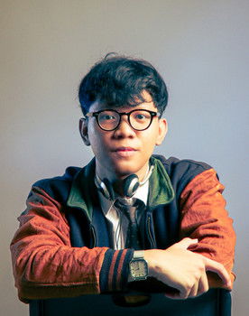 Clister Santos as Santos