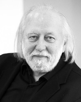 László Krasznahorkai as Himself